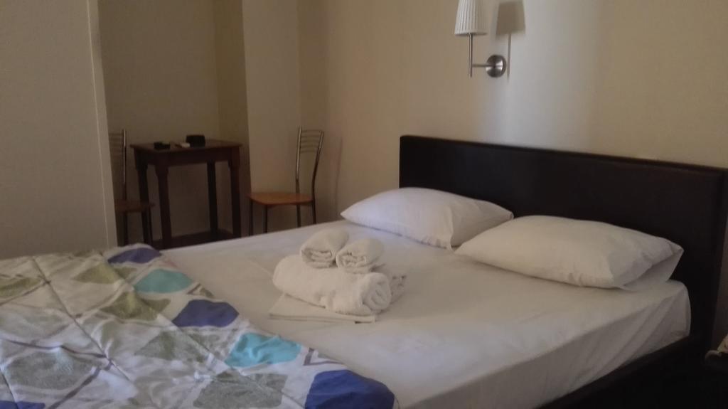 Hotel Ionion Piræus Eksteriør billede